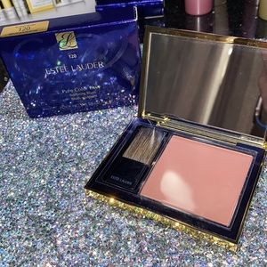 New Estée Lauder blush